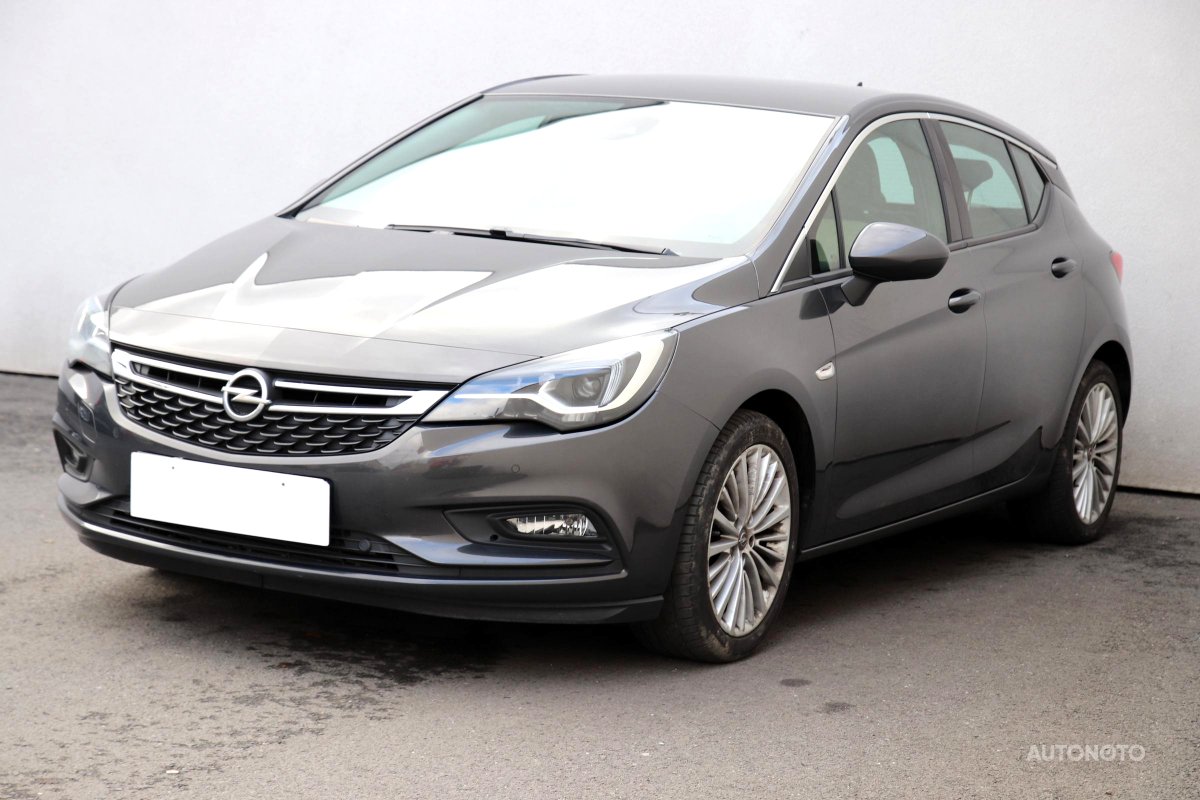 Opel Astra, 2015 - pohled č. 3