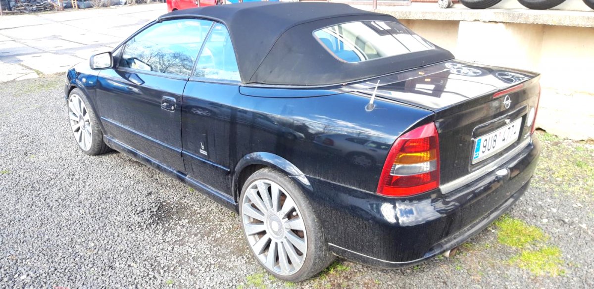 Opel Astra, 2002 - pohled č. 3