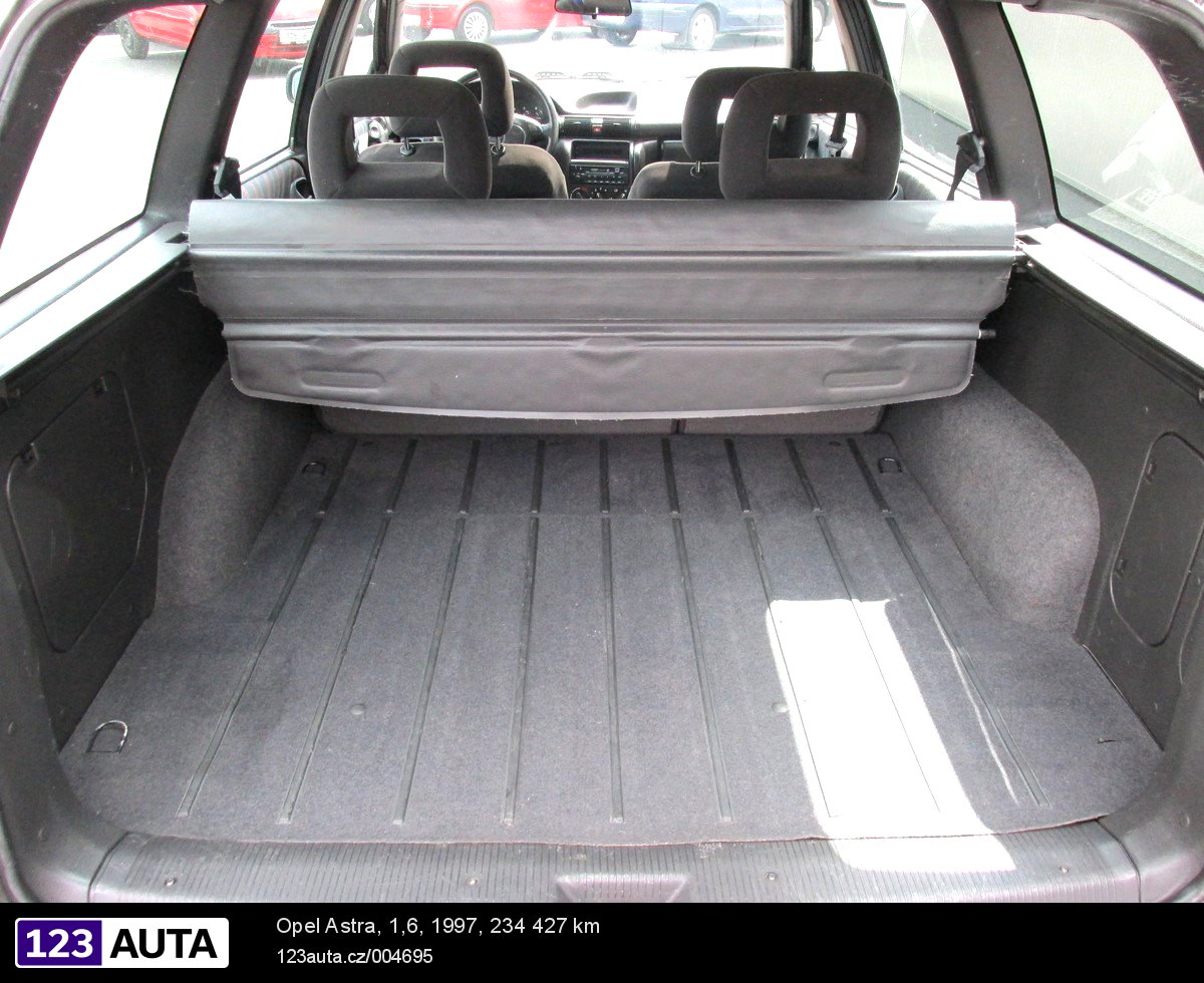 Opel Astra, 1997 - pohled č. 10
