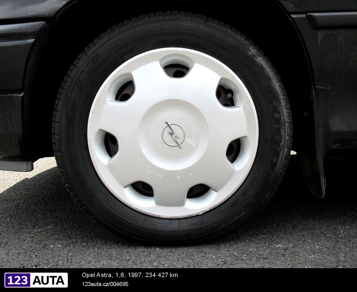 Opel Astra, 1997 - pohled č. 11