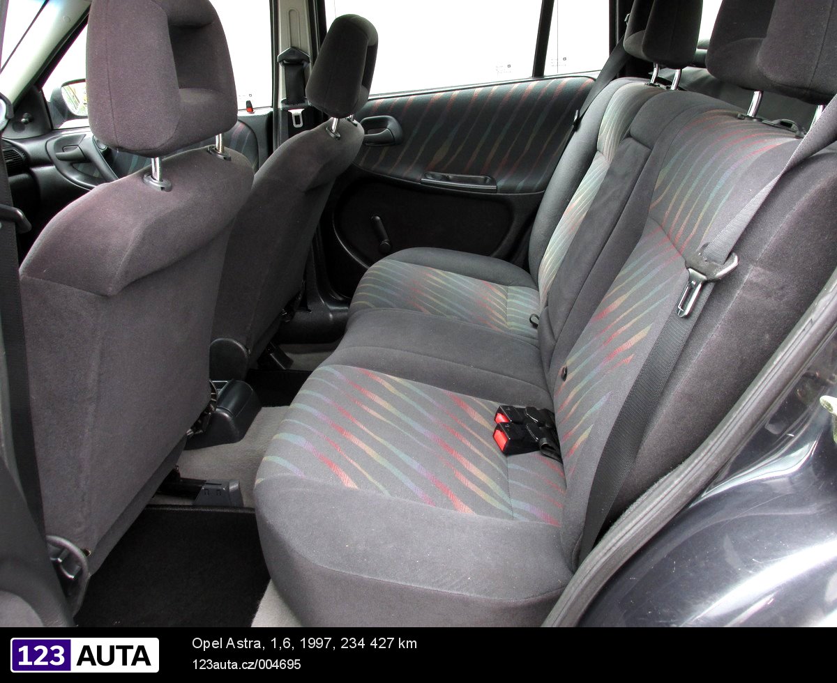 Opel Astra, 1997 - pohled č. 15