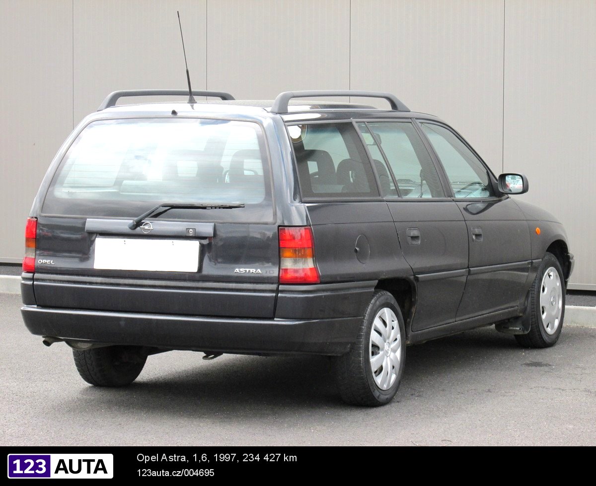 Opel Astra, 1997 - pohled č. 5