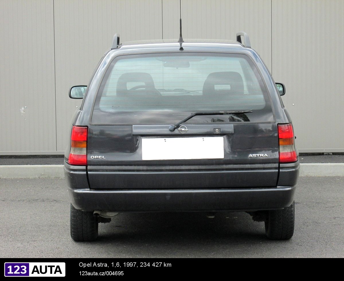 Opel Astra, 1997 - pohled č. 6