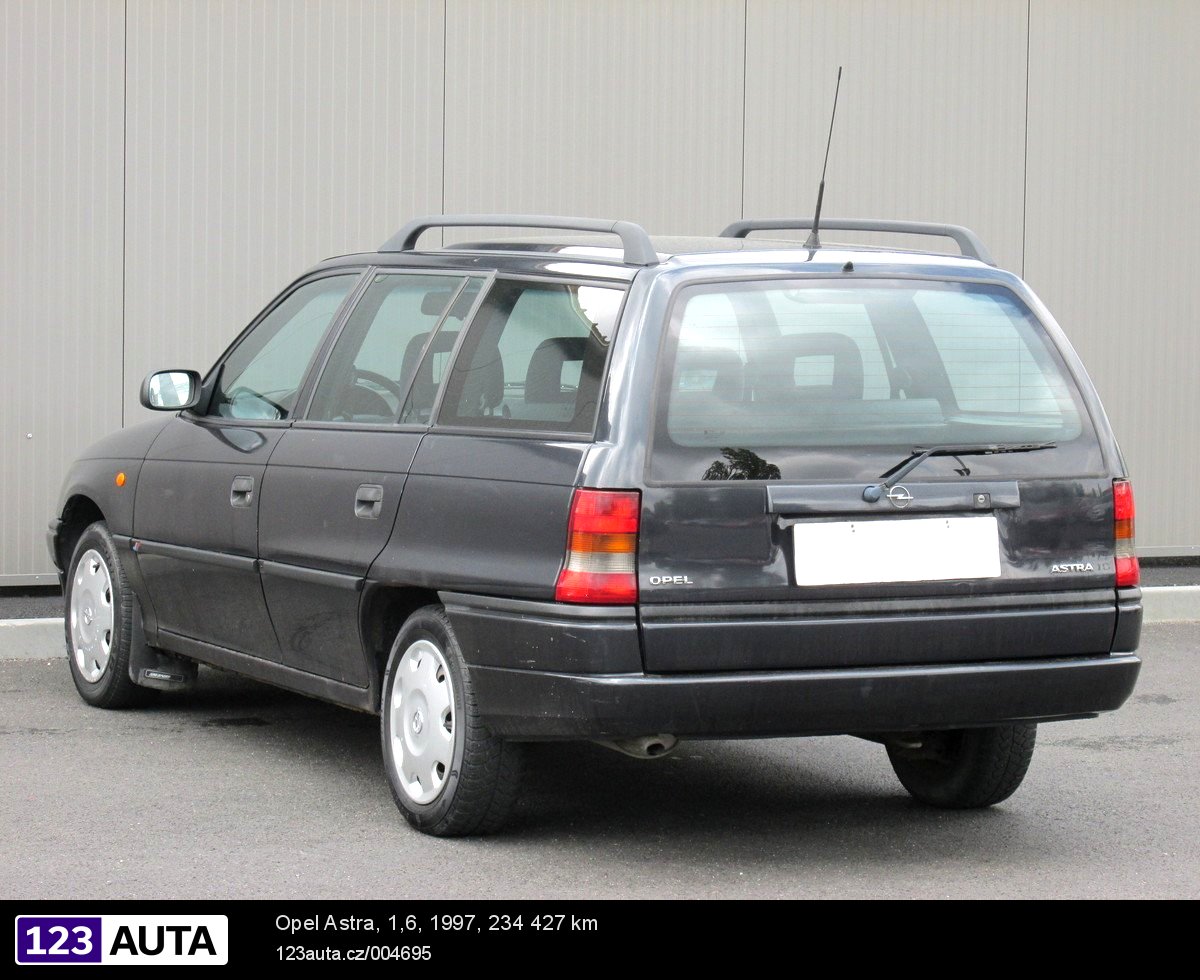 Opel Astra, 1997 - pohled č. 7