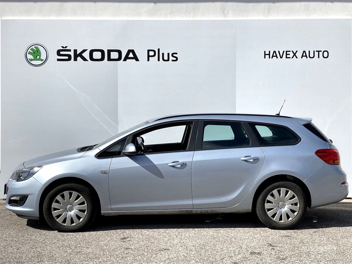 Opel Astra, 2016 - pohled č. 3