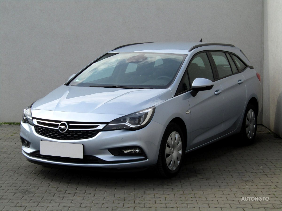 Opel Astra, 2016 - pohled č. 3