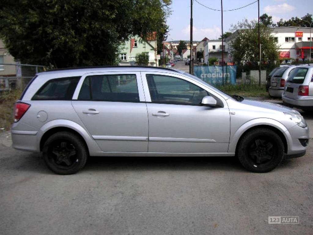 Opel Astra, 2007 - pohled č. 3