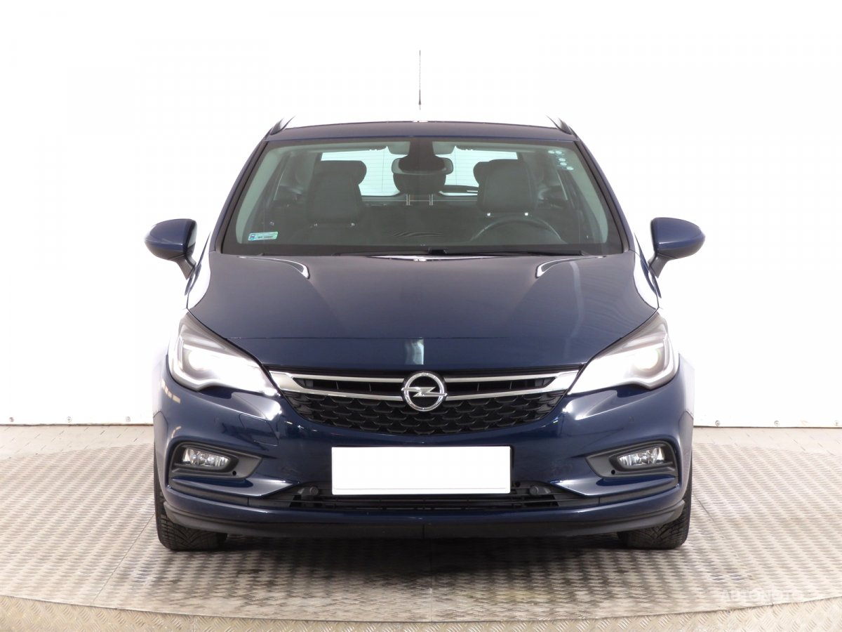 Opel Astra, 2017 - pohled č. 2