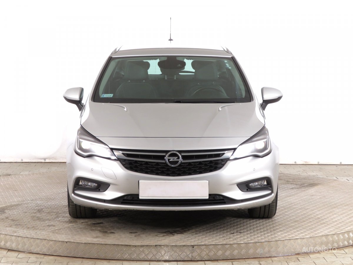 Opel Astra, 2018 - pohled č. 2