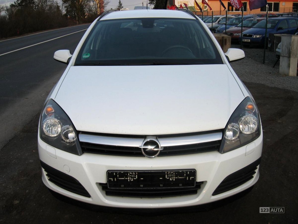 Opel Astra, 2006 - pohled č. 8