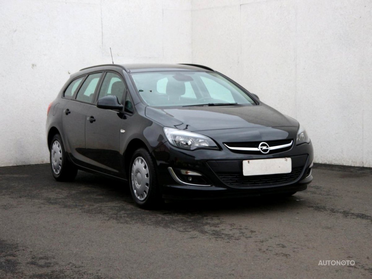 Opel Astra, 2018 - celkový pohled
