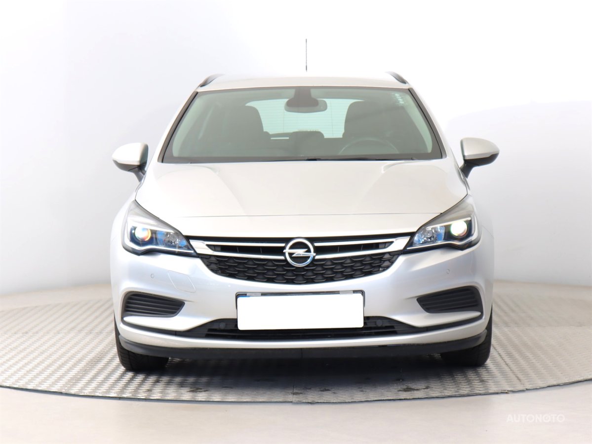 Opel Astra, 2018 - pohled č. 2