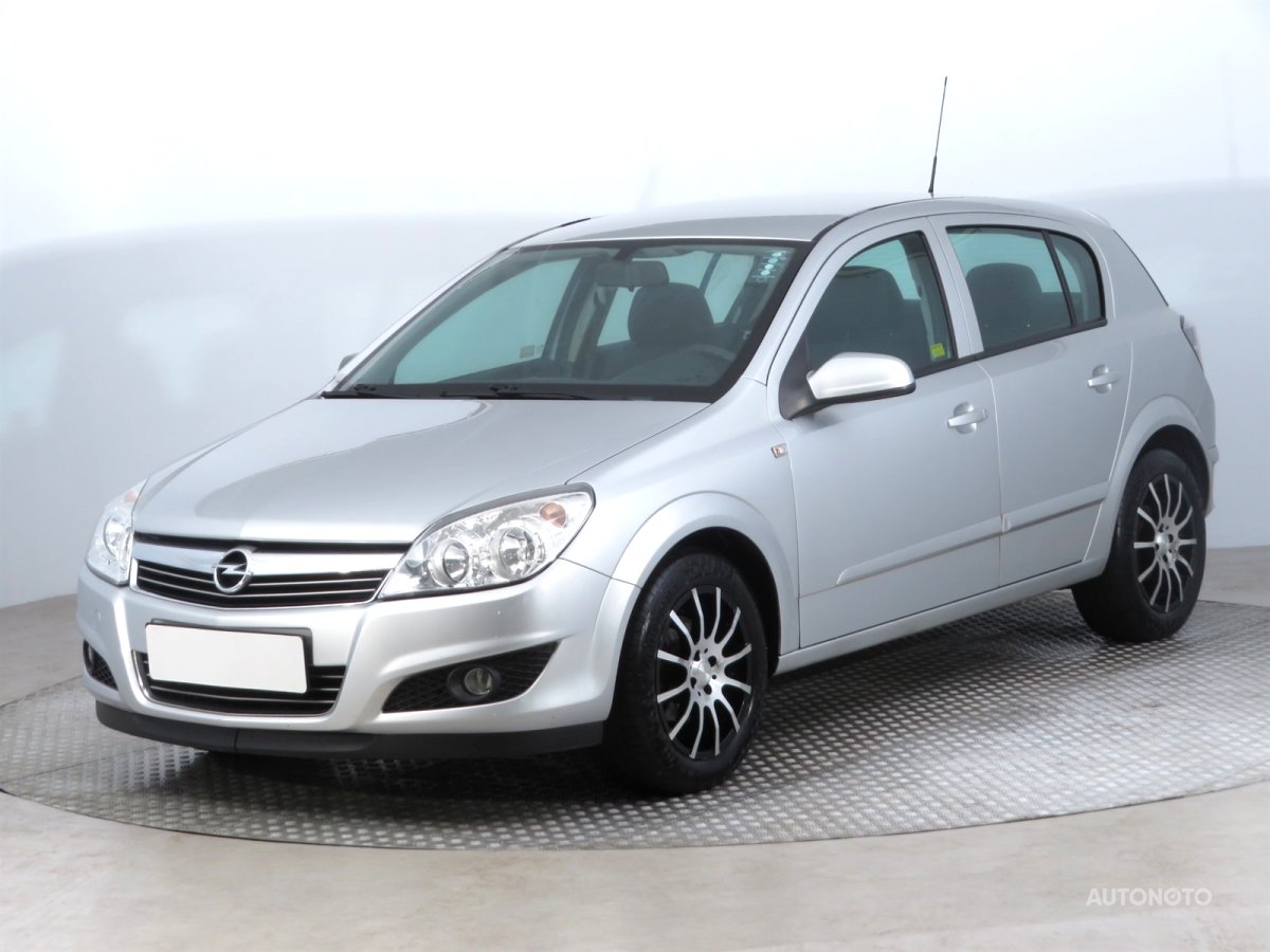 Opel Astra, 2007 - pohled č. 3