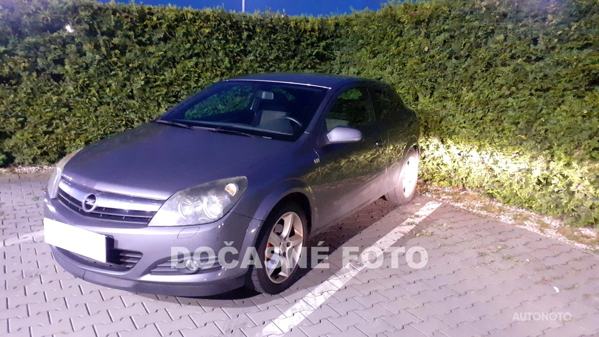 Opel Astra, 2006 - pohled č. 3