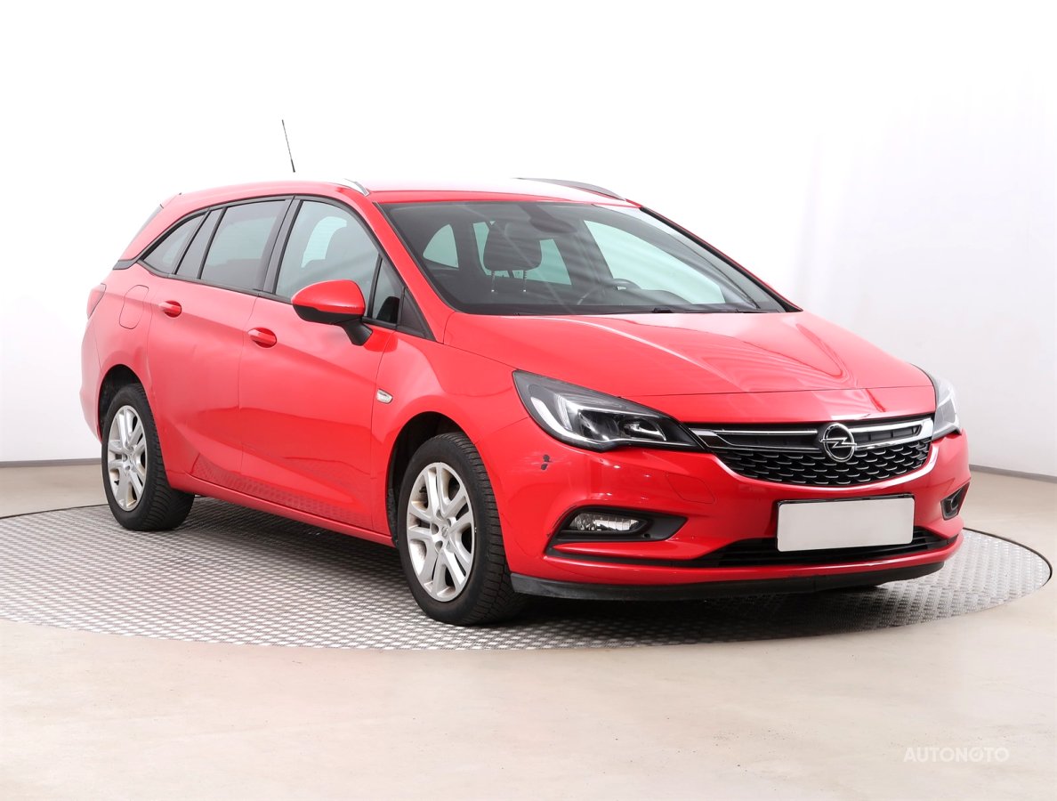 Opel Astra, 2016 - celkový pohled