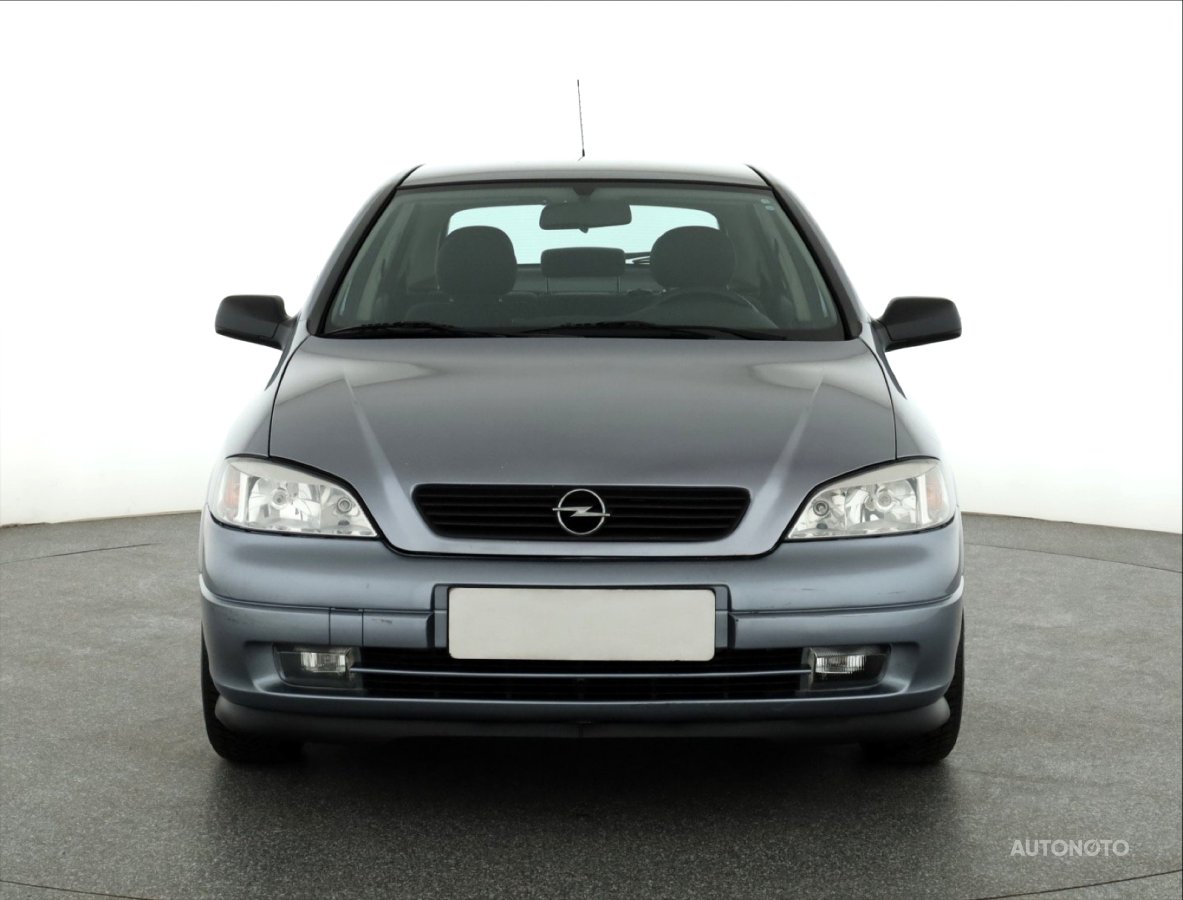 Opel Astra, 2007 - pohled č. 2