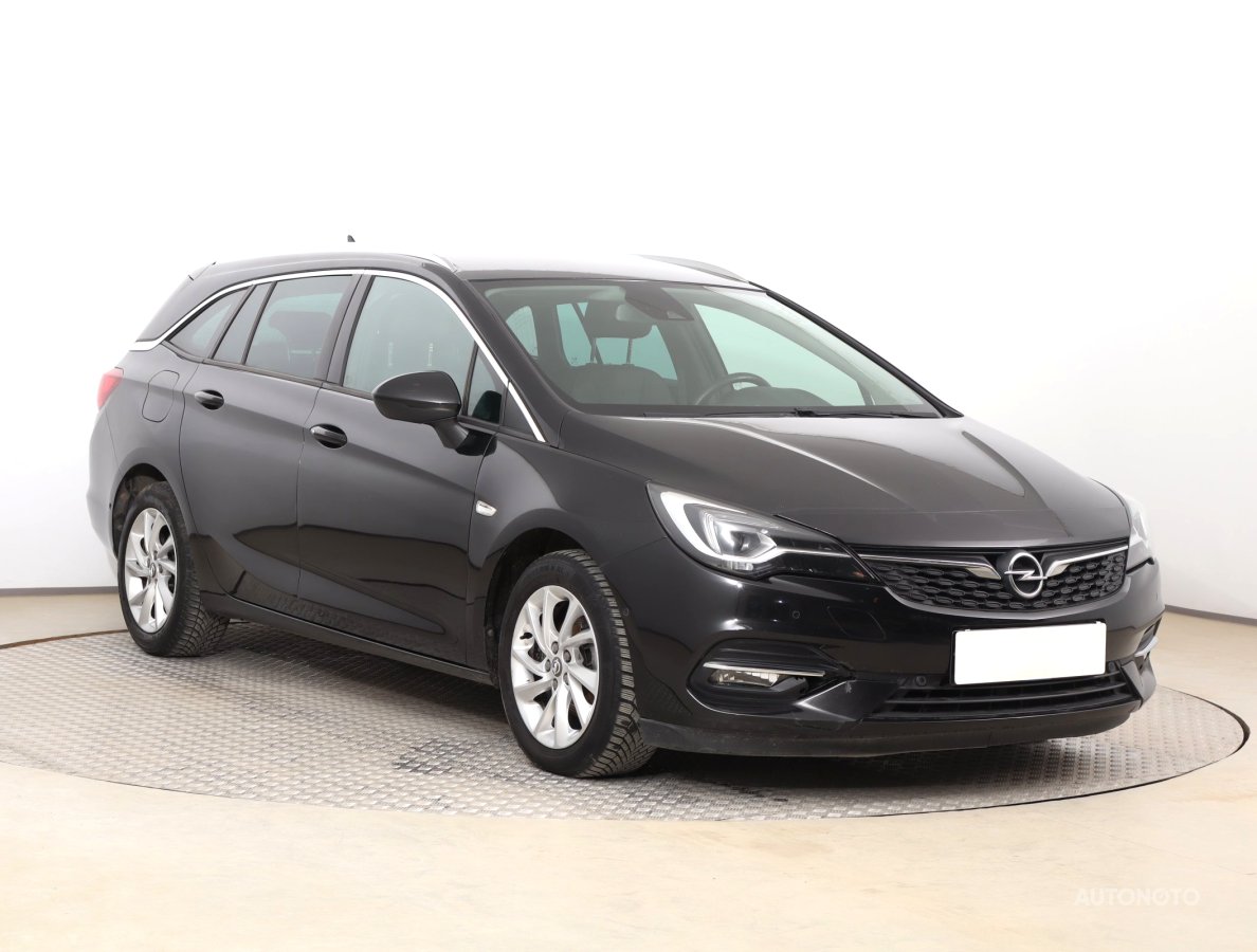 Opel Astra, 2020 - pohled č. 1