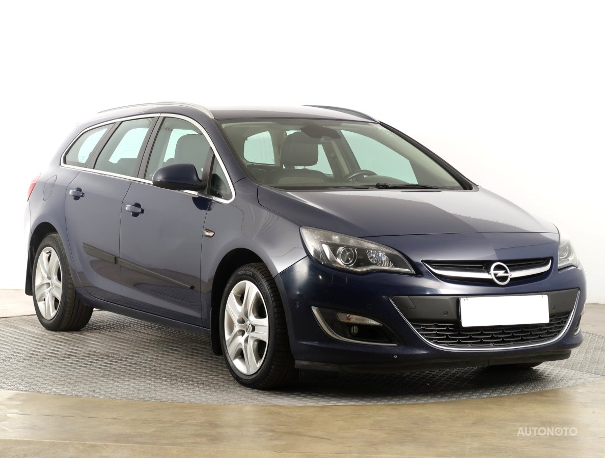 Opel Astra, 2014 - pohled č. 1