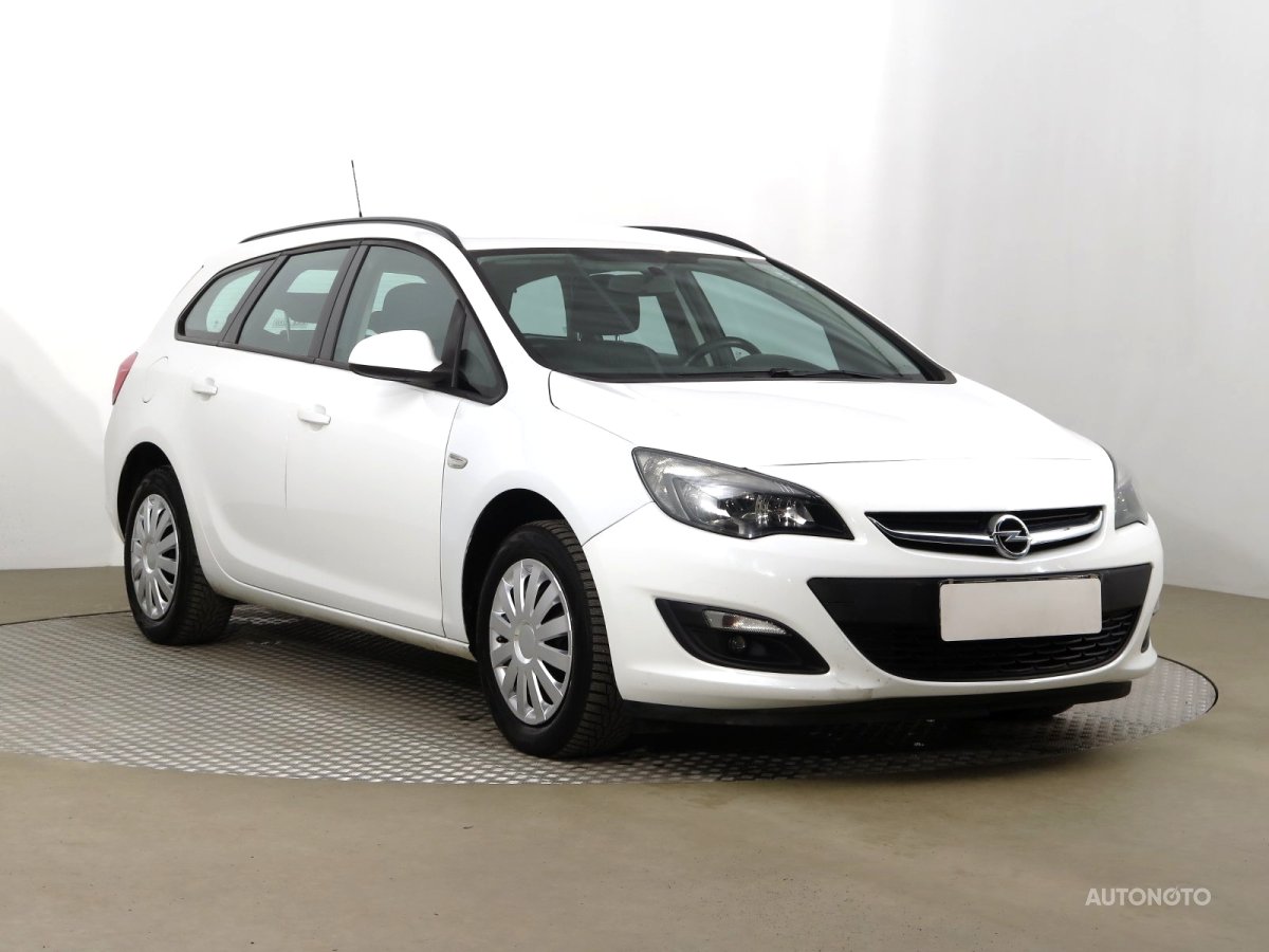 Opel Astra, 2016 - celkový pohled