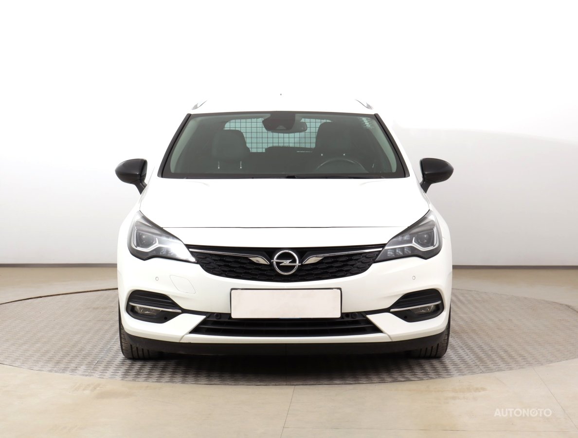 Opel Astra, 2021 - pohled č. 2