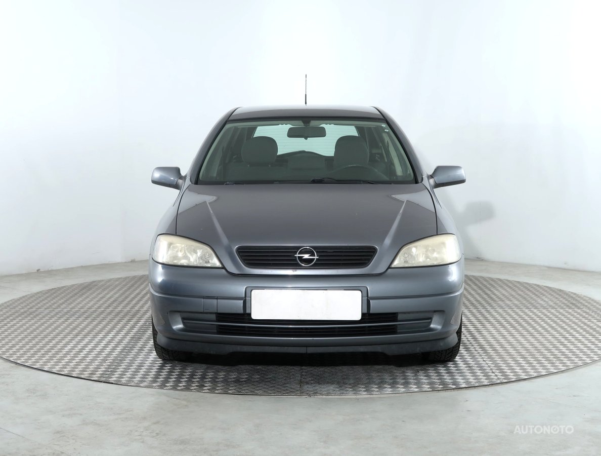 Opel Astra, 2007 - pohled č. 2