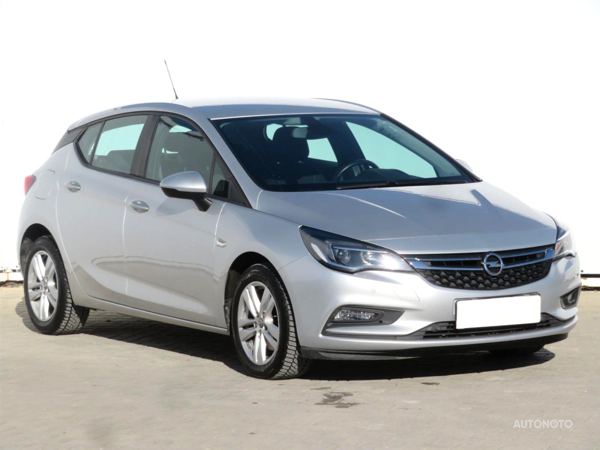 Opel Astra, 2017 - pohled č. 1