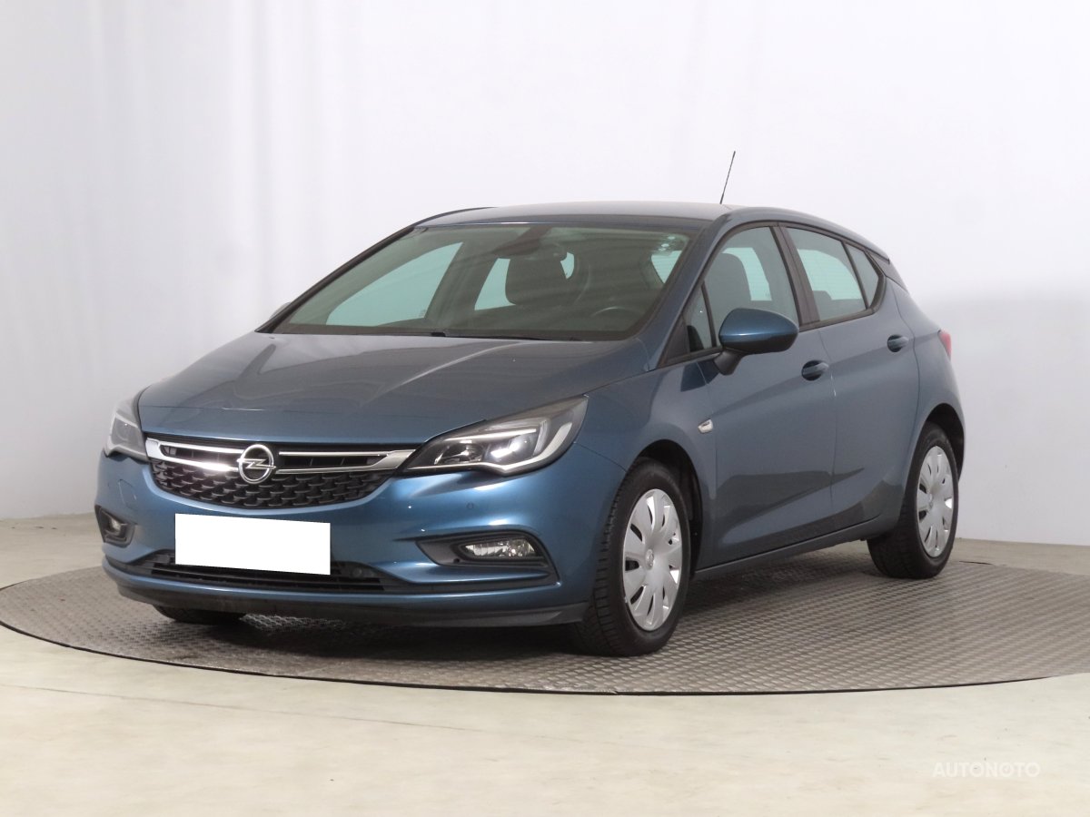 Opel Astra, 2016 - pohled č. 3