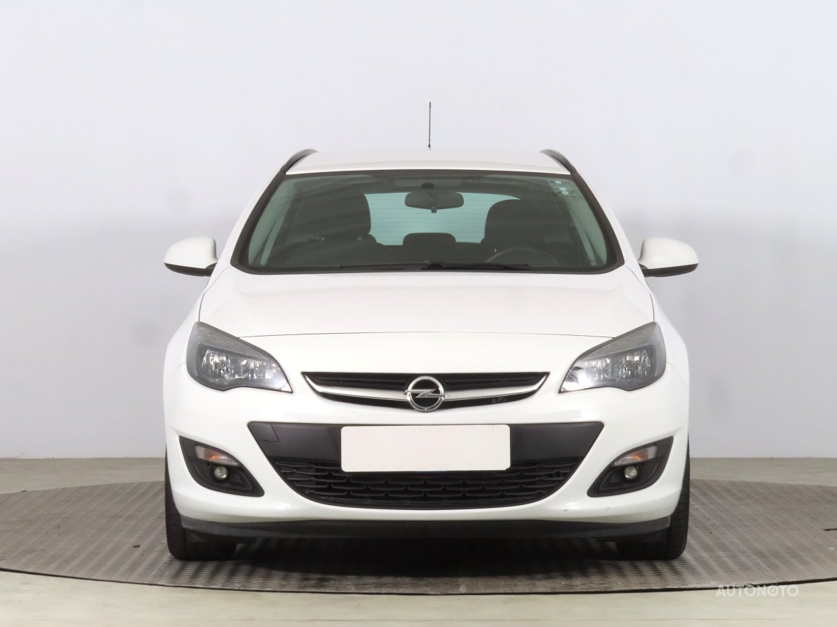 Opel Astra, 2016 - pohled č. 2