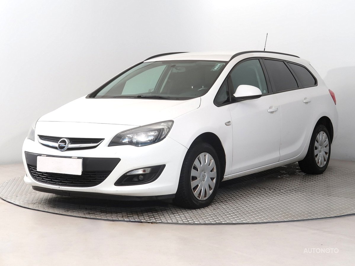 Opel Astra, 2015 - pohled č. 3