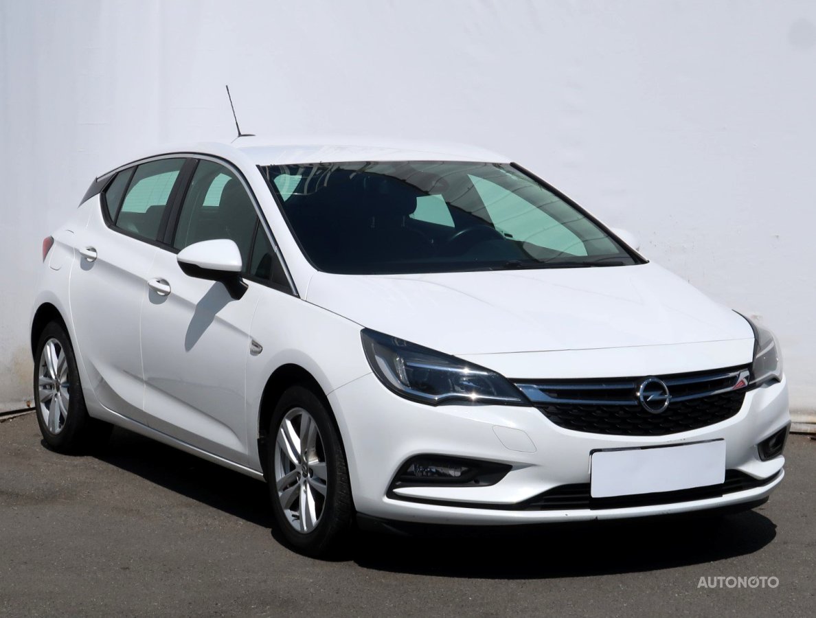 Opel Astra, 2017 - celkový pohled