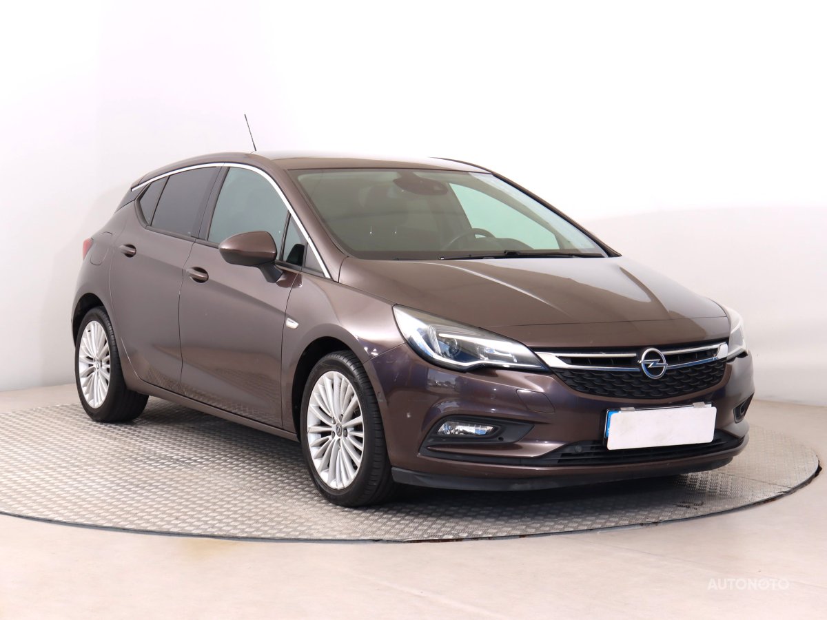Opel Astra, 2016 - celkový pohled