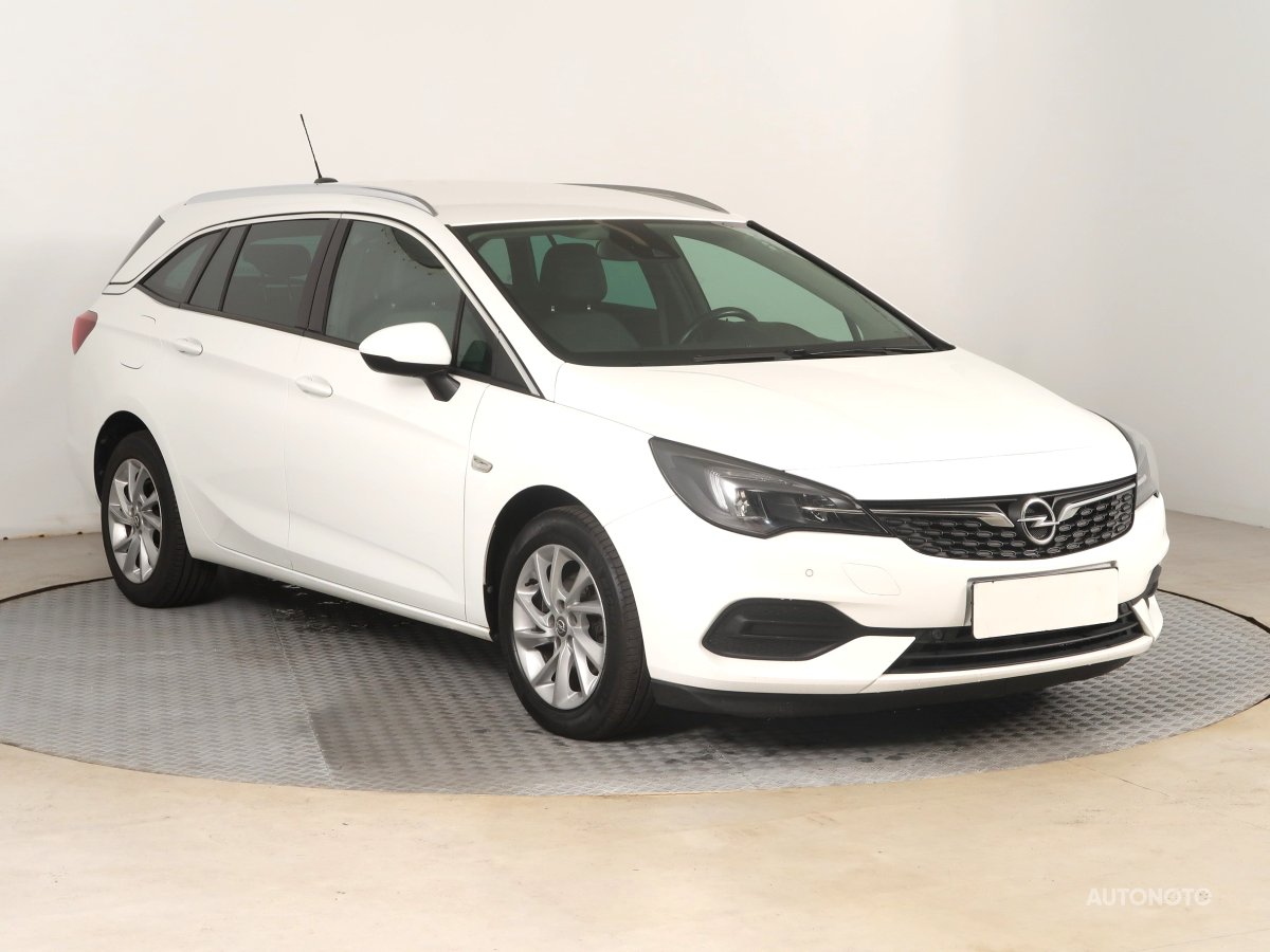 Opel Astra, 2020 - celkový pohled