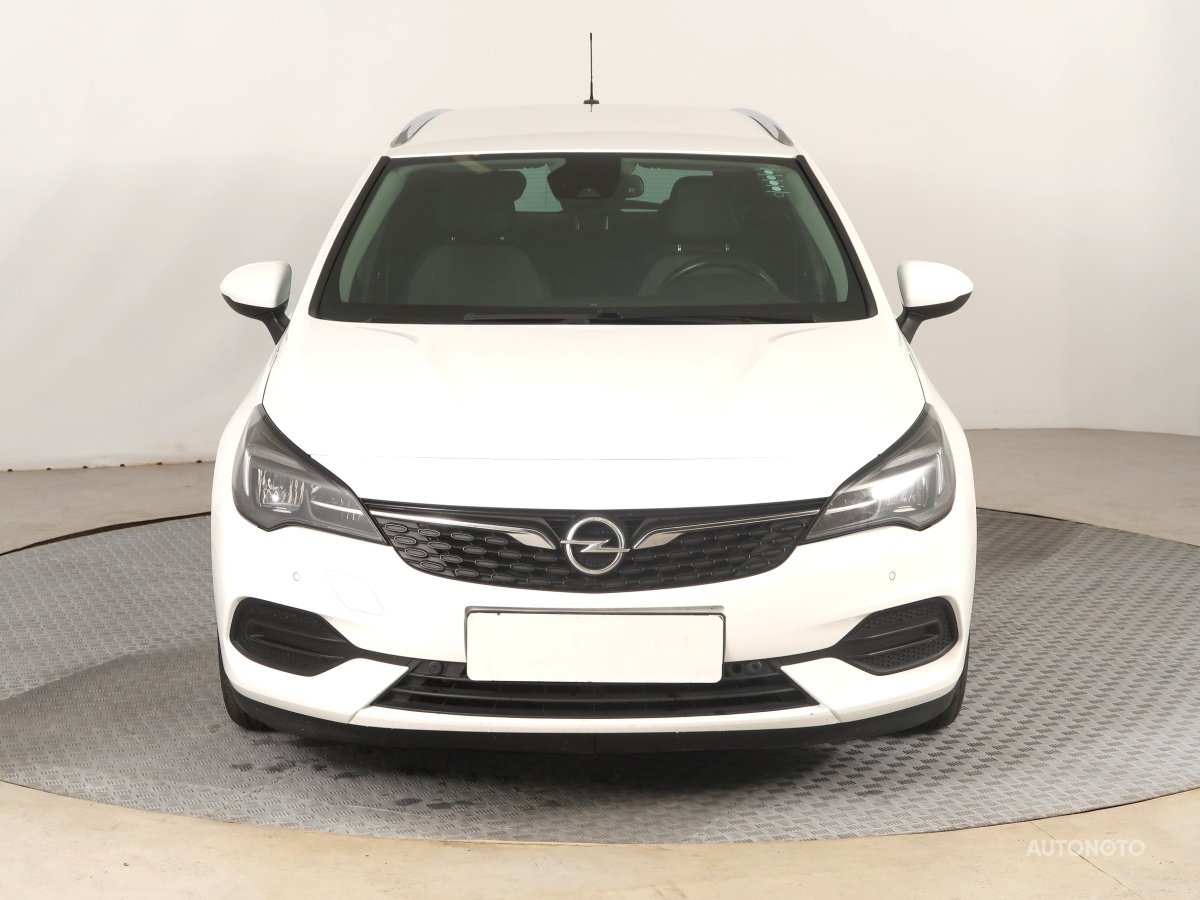 Opel Astra, 2020 - pohled č. 2