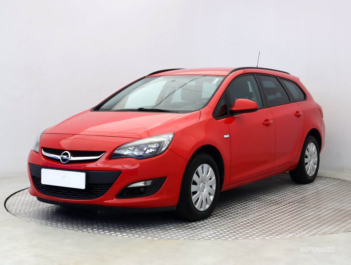 Opel Astra, 2015 - pohled č. 3