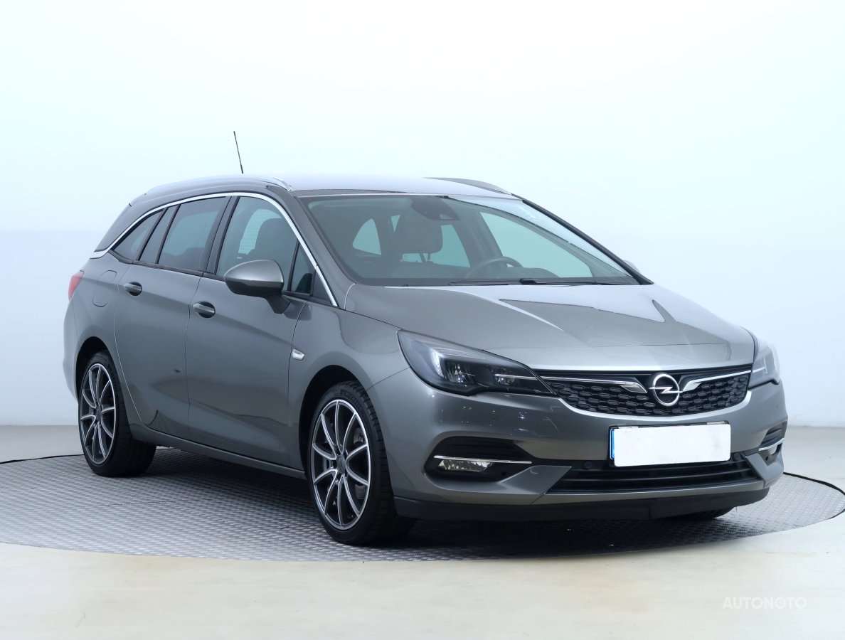 Opel Astra, 2020 - celkový pohled