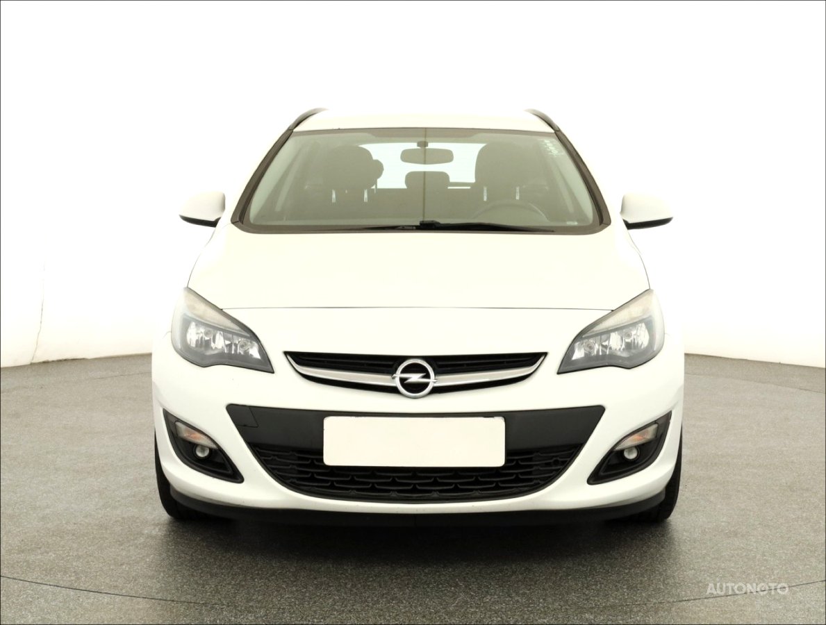 Opel Astra, 2015 - pohled č. 2