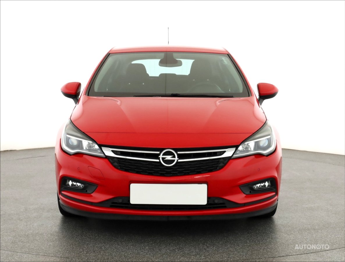 Opel Astra, 2016 - pohled č. 2