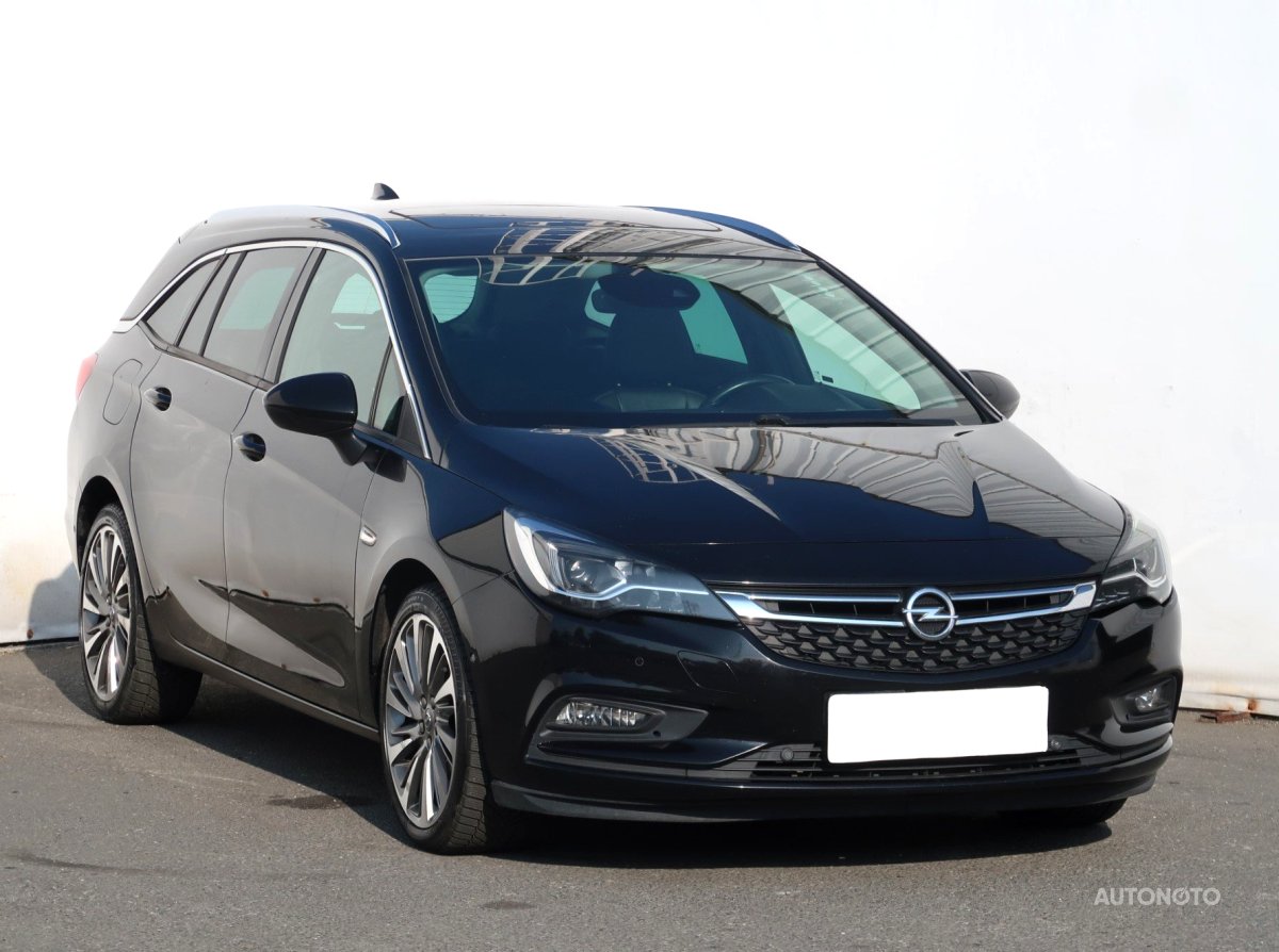 Opel Astra, 2016 - celkový pohled