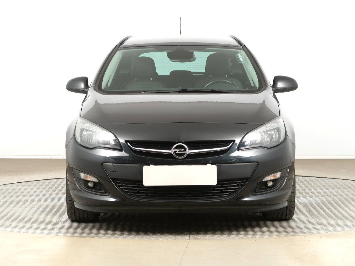 Opel Astra, 2016 - pohled č. 2