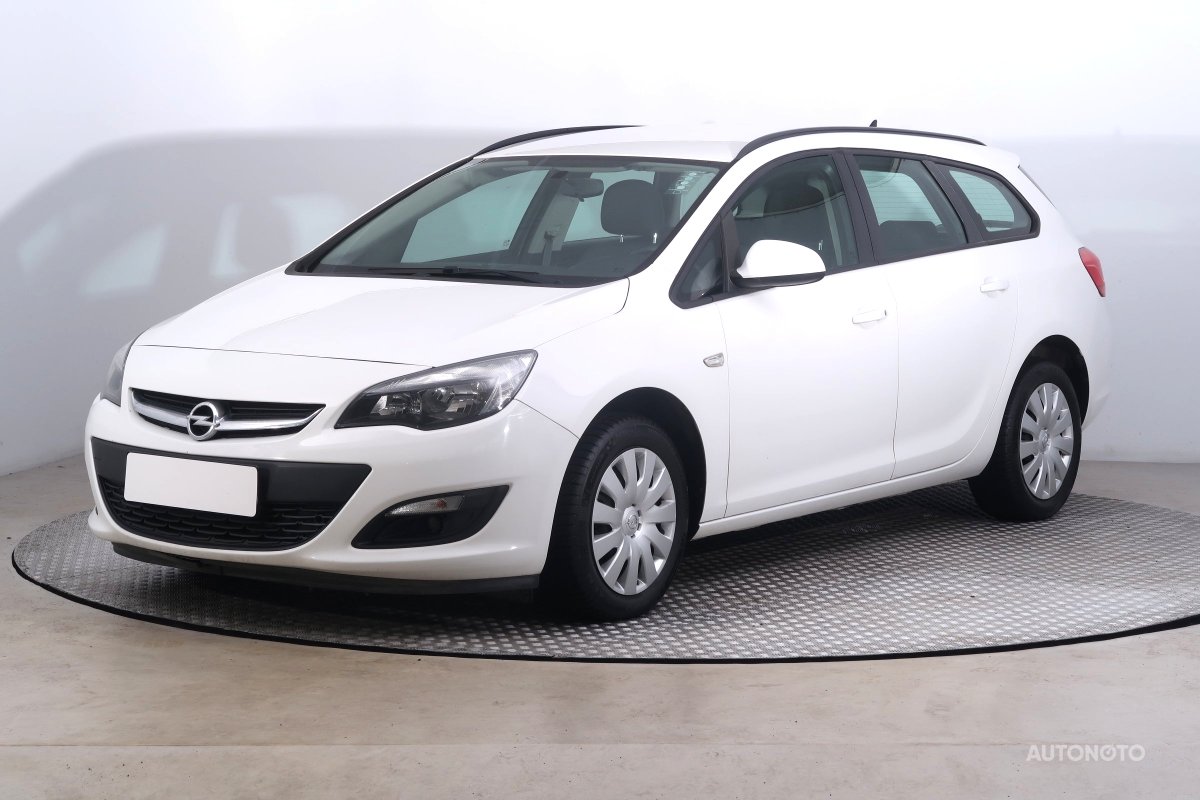Opel Astra, 2016 - pohled č. 3