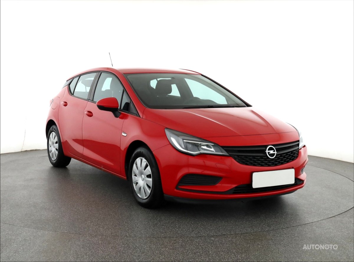 Opel Astra, 2016 - celkový pohled