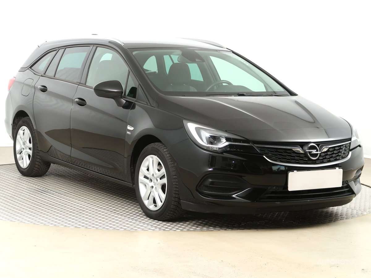 Opel Astra, 2020 - celkový pohled