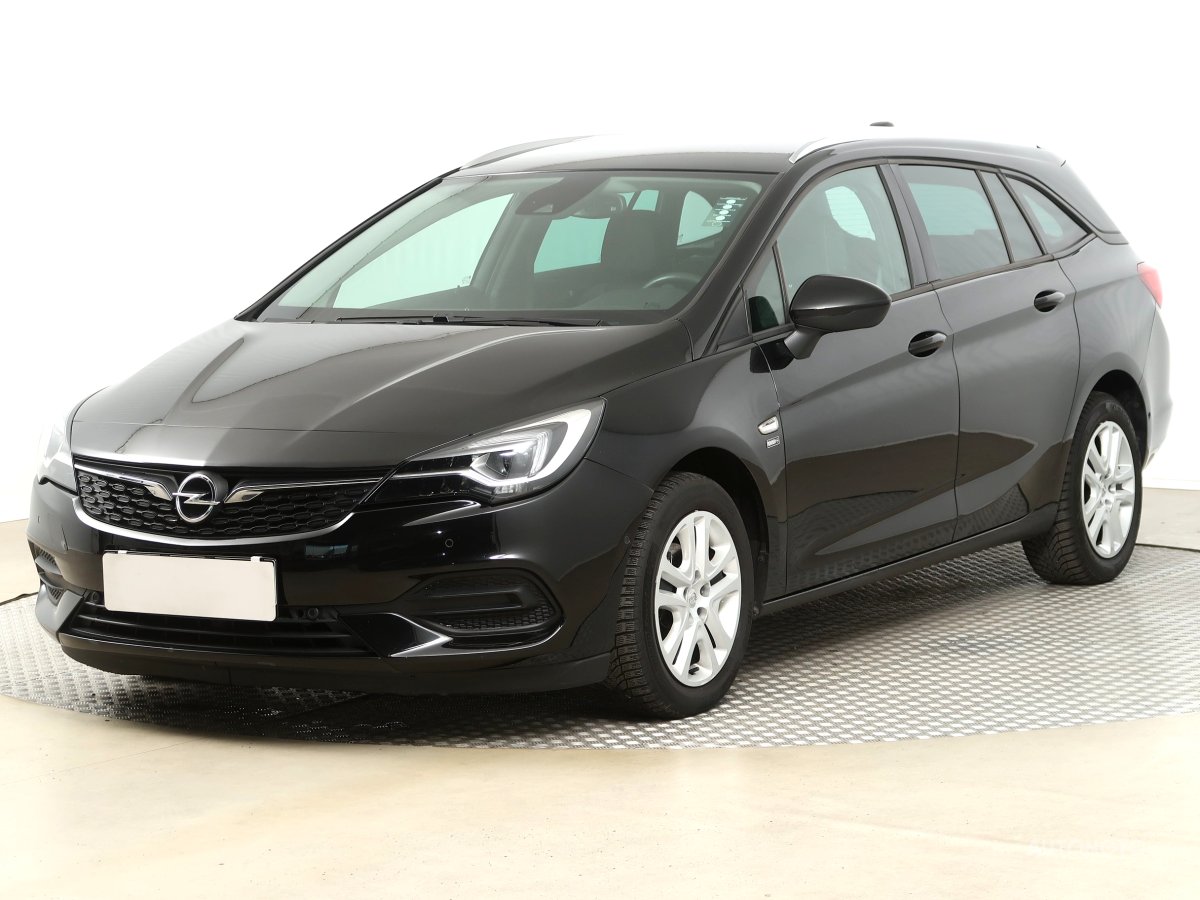 Opel Astra, 2020 - pohled č. 3