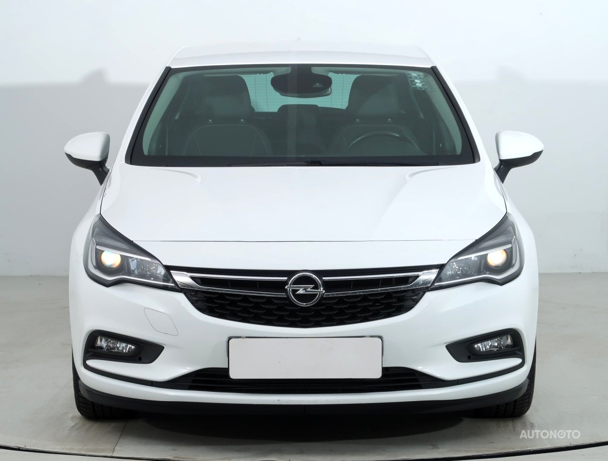 Opel Astra, 2018 - pohled č. 2