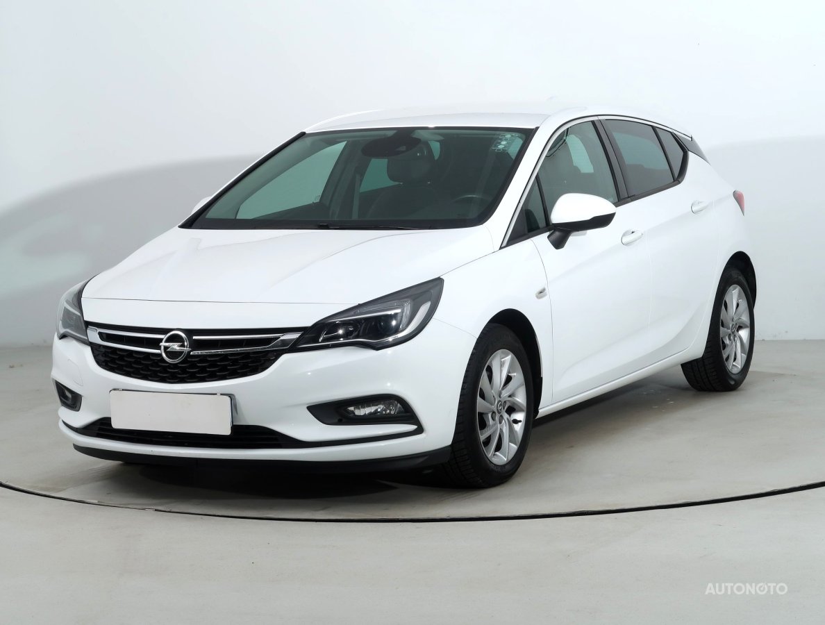 Opel Astra, 2018 - pohled č. 3