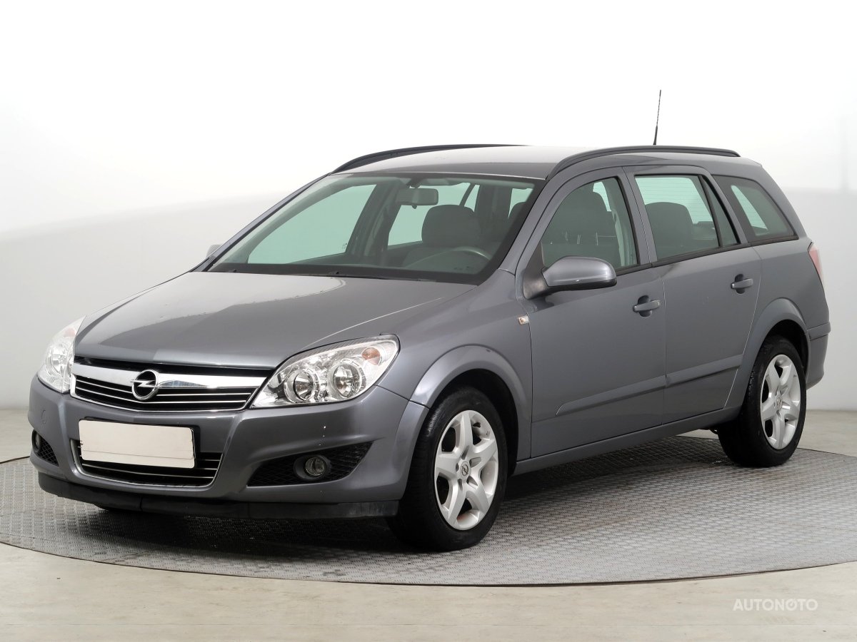 Opel Astra, 2007 - pohled č. 3