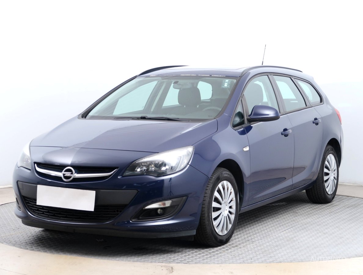 Opel Astra, 2015 - pohled č. 3