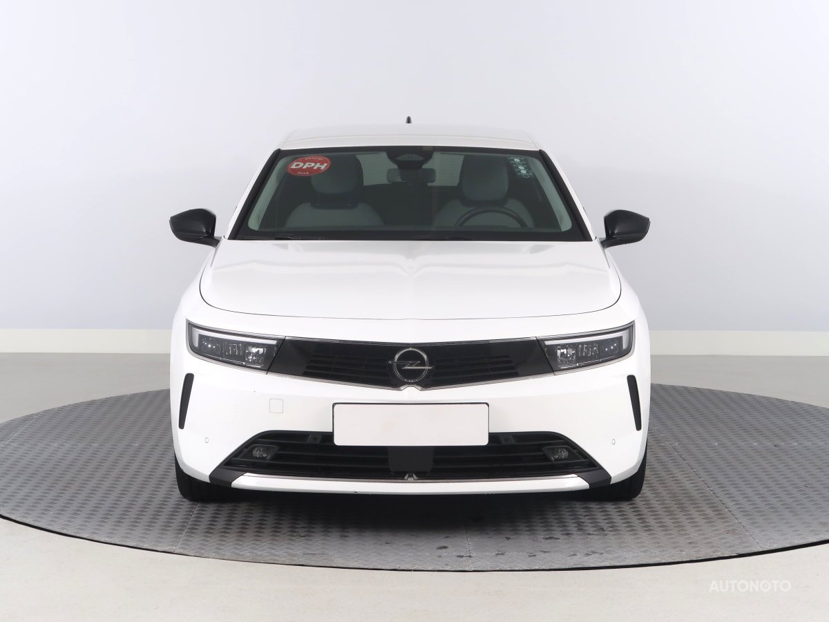 Opel Astra, 2023 - pohled č. 2