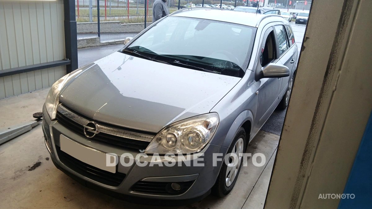 Opel Astra, 2005 - pohled č. 1