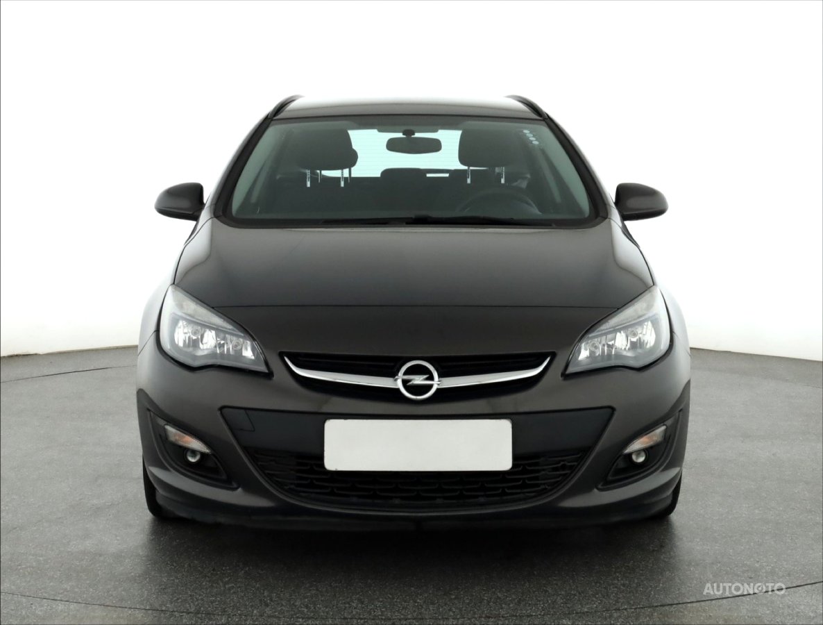 Opel Astra, 2015 - pohled č. 2